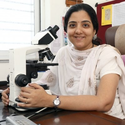 Dr. Mugdha Tagare, Pathology, Sangli Miraj Road, Sangli